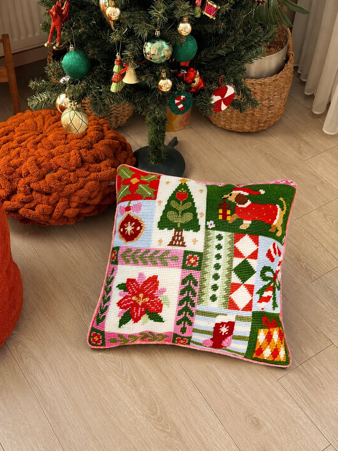 Merry Little Moments Needlepoint Cushion Kit